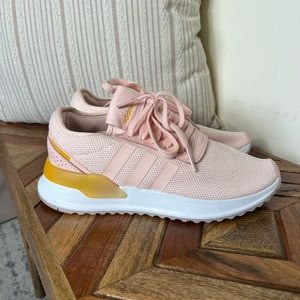 Adidas Shoes. Women’s size 7